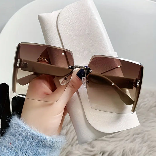 Noir Square Sunglasses