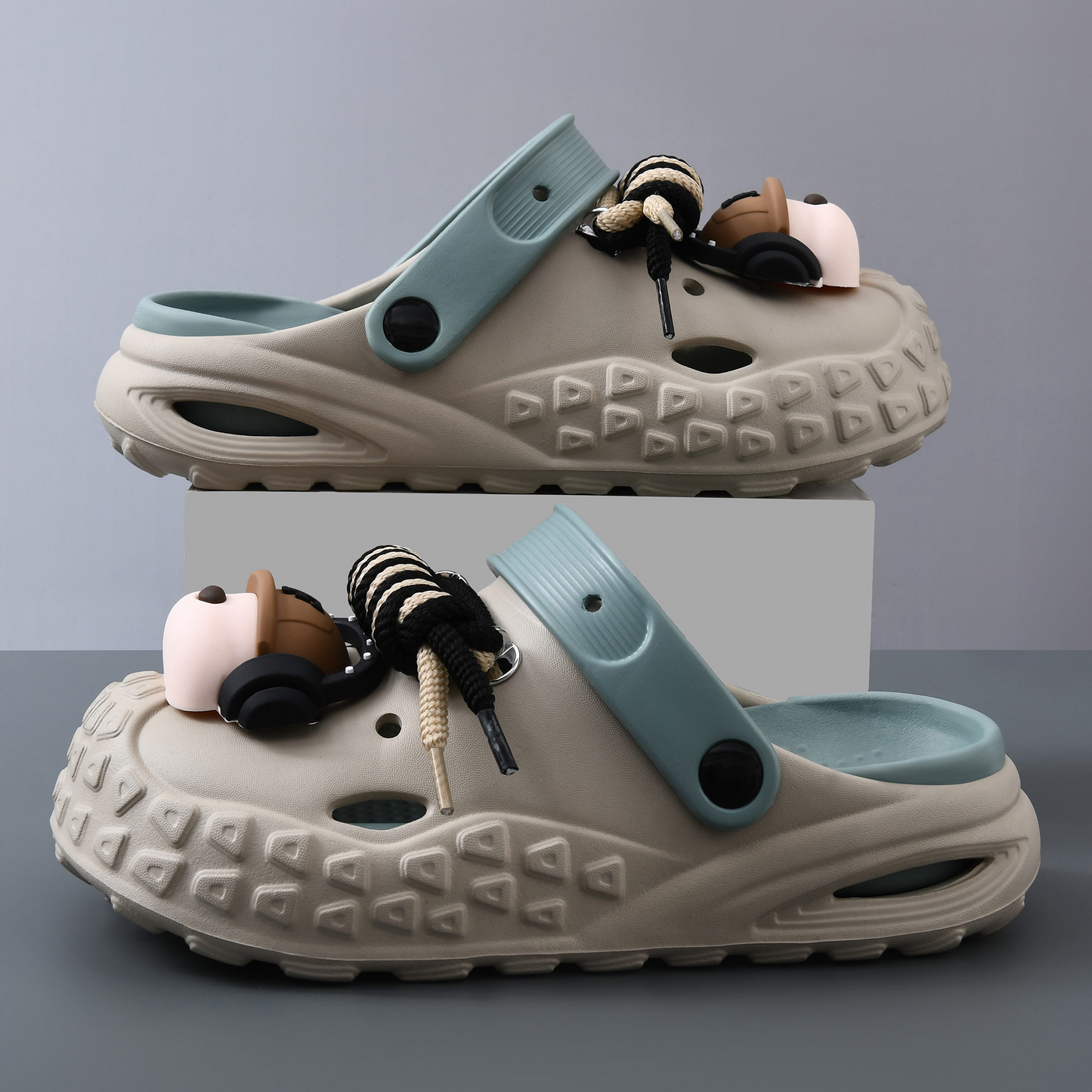 Hype Beatz Laced Clogs - Female